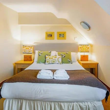 3 Bed In Oc-lr213 度假居