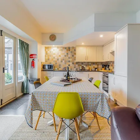 3 Bed In Oc-lr213 安布尔塞德